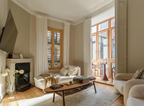 Monappart Cristo Historic Apartment with Parking