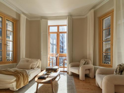 Monappart Cristo Historic Apartment with Parking