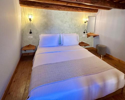 Midgard Suites (Medieval Town)