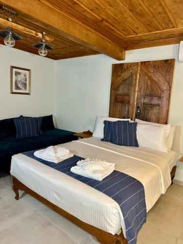 Midgard Suites (Medieval Town)