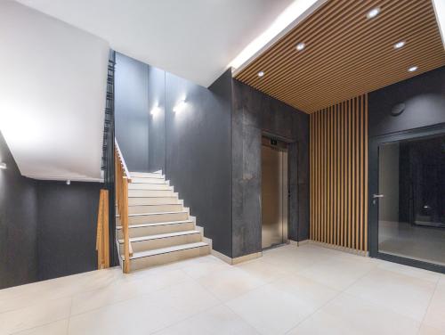 Botanical Garden Prestige Apartment by BookingHost, Breslau (Foto 8)