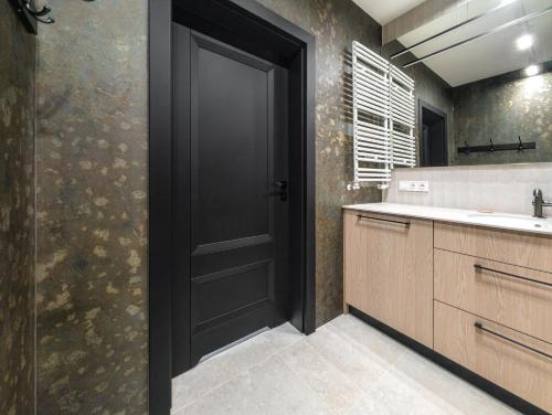 Botanical Garden Prestige Apartment by BookingHost, Breslau (Foto 10)