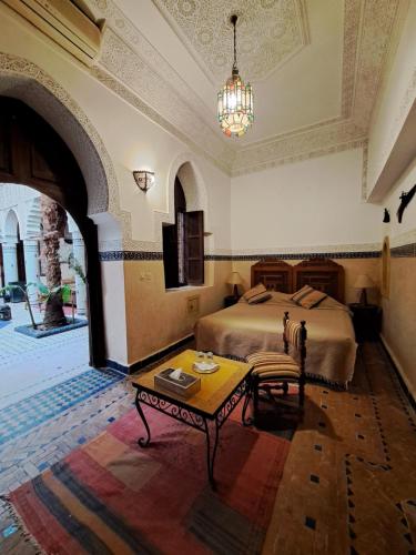 Safran Double Room image 8