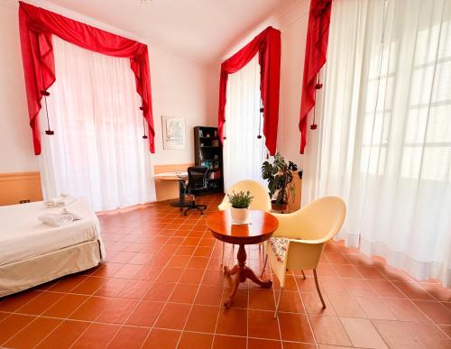 Suite Palazzo Atzeni Tedesco, Historical Center