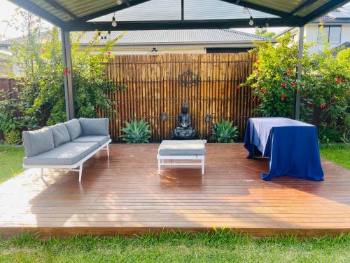 Mystic Gardens with backyard view - image 6