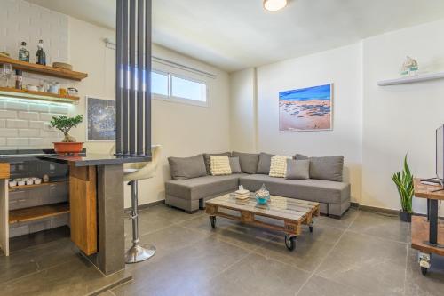 Blue Bird Batroun Souks in 巴特倫