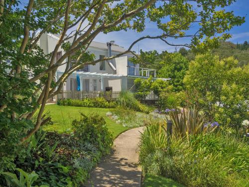酒店外观, Oaklands On The Knoll by Dream Resorts in 克尼斯纳