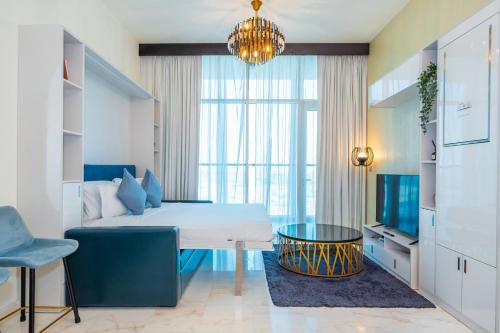 Stylish Studio Bayz Danube Burj Khalifa View Pool, Dubai (Foto 3)