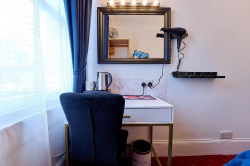 Jubilee Hotel - main image