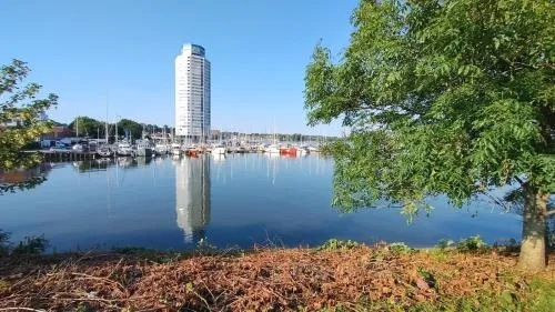 Ferienwohnung über der Schlei im Wikingturm in Schleswig, Deutschland