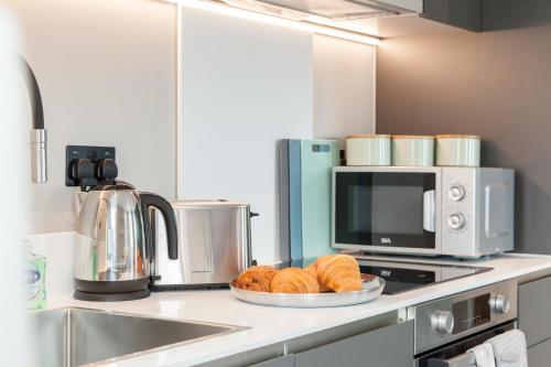 2 Bed Flats near Station & City Centre - Sleeps 6, Leeds (zdjęcie 7)