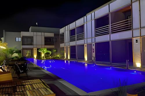 CONDOMINIO GAMBOA - 190 METROS DA PRAIA DO PATACHO