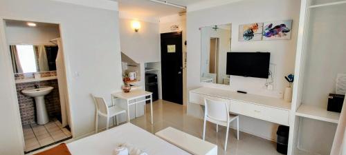 Mecasa Hotel - image 5