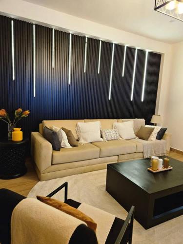 Chez Ebène Chez Ebène