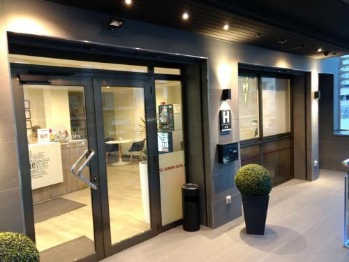 Előcsarnok, Hotel Europa in Figueres
