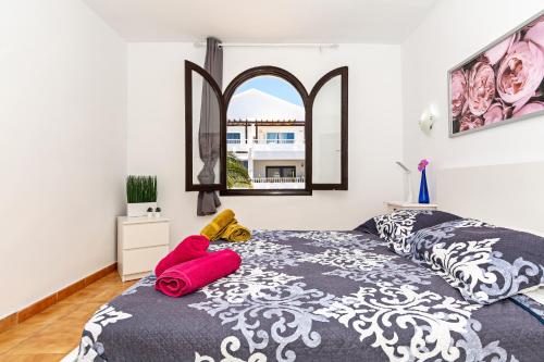 Casa Ayram with Private terrace & Pool next to Beach, Costa Teguise (zdjęcie 6)