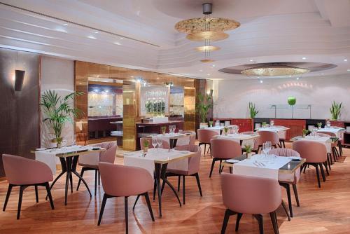 NH Roma Villa Carpegna - image 2