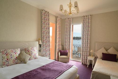 Welcome Hotel - image 12