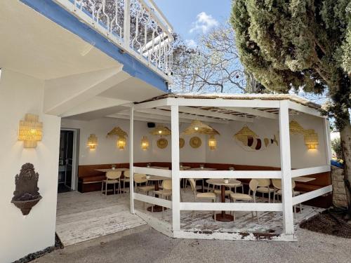 Travel Hotel Gesher Haziv in Nahariya