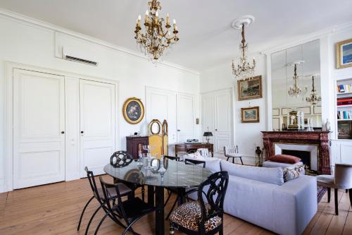 Élégance et Luxe au Cœur de Bordeaux-Quinconces, Bordeaux (Foto 6)
