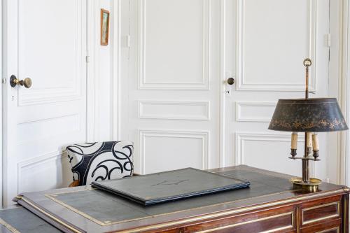 Élégance et Luxe au Cœur de Bordeaux-Quinconces, Bordeaux (Foto 3)