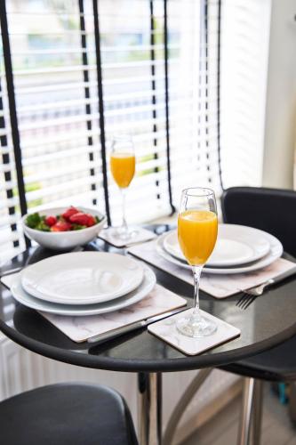 Modern, Spacious Home Near City Centre, Workspace & WiFi,, Manchester (foto 6)