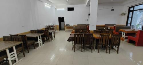 Shree ram hotel in Mandi