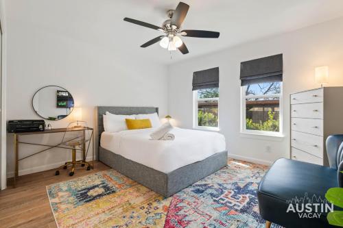 Near BBQ, Coffee More in Brentwood Pet-Friendly 2BR 1BA Condo By Austin Vacay Near BBQ, Coffee More in Brentwood Pet-Friendly 2BR 1BA Condo By Austin Vacay
