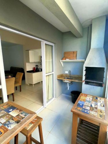 บริการและสิ่งอำนวยความสะดวก, Apartamento em Ubatuba 2 Quartos com Ar e Churrasqueira 700m da Praia Itagua Garagem in ปรายา โด อิตากวา
