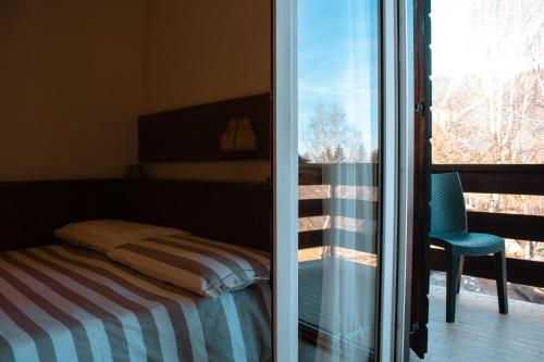 1 double bed