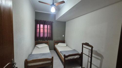Double or Twin Room with Shared Bathroom image 9