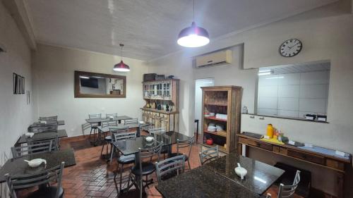 ห้องอาหาร, Hotel & Hostel San Jose in ริเบลราโอ เปรโต้