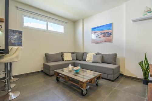 Blue Bird Batroun Souks in 巴特倫