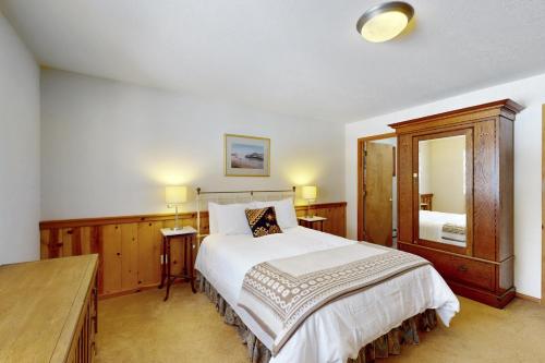 North Shore Escape North Shore Escape