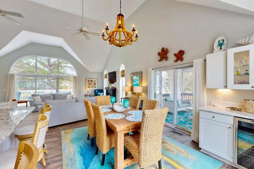 Salt Pond --- 491 Bethany Loop