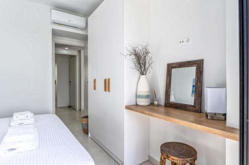 Villa April, Seaview and pool Villa April, Seaview and pool