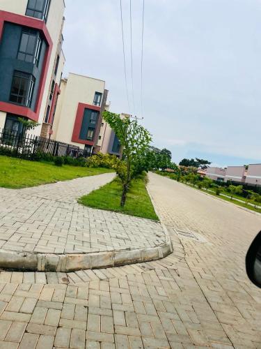 3bedroom furnished Apartment in Garuga in Lyamutundwe