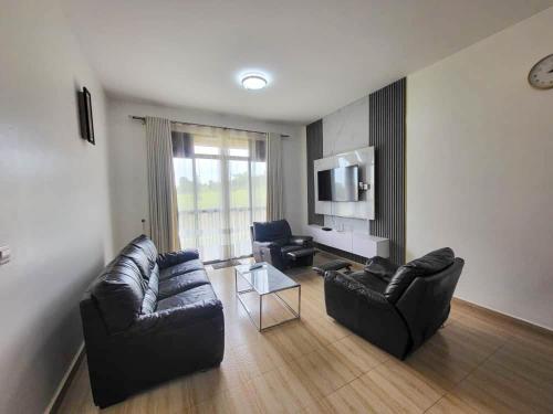 3bedroom furnished Apartment in Garuga in Lyamutundwe