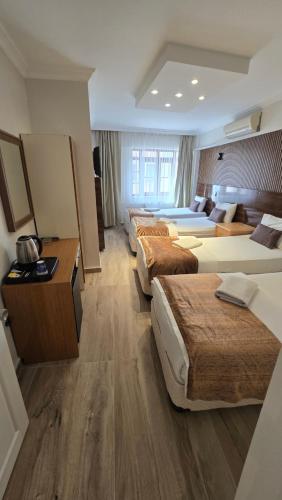 CLASS 17 PANSİYON CLASS 17 PANSİYON