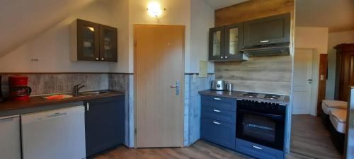 Kitchen, Hof Dushop in Bad Fallingbostel