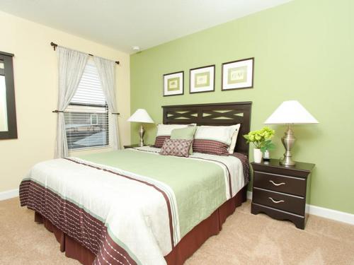 1424 Thunderbird Orlando (FL)