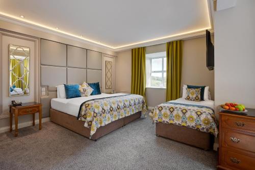 Junior Suite image 2