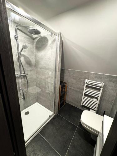 Душ, L'appartement de la fontaine in Мутціг