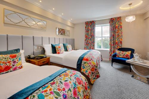 Deluxe Double and Single Room room in Cork's Vienna Woods Hotel & Villas