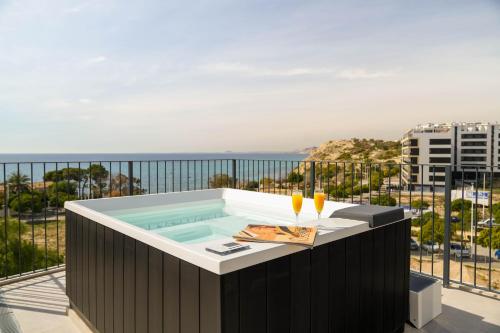 Bañera de hidromasaje, NIU Line - Be Line Group in Villajoyosa