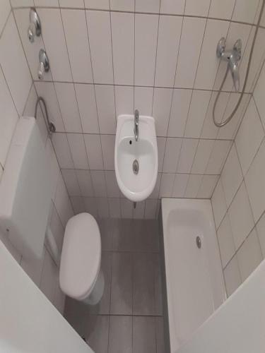 Low Budget Central Station Apartmenthostel SEN 14 Room Type - Double Room