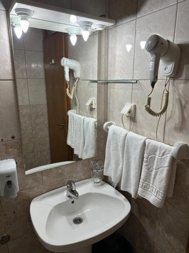Hotel Višegrad - image 2