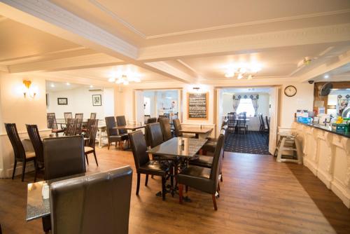 The Treebridge Hotel - image 5