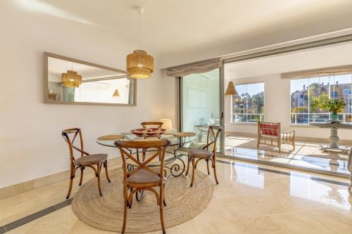 Canal View Apt Puerto Sotogrande in Torreguadiaro
