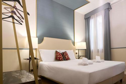 2 twin beds
